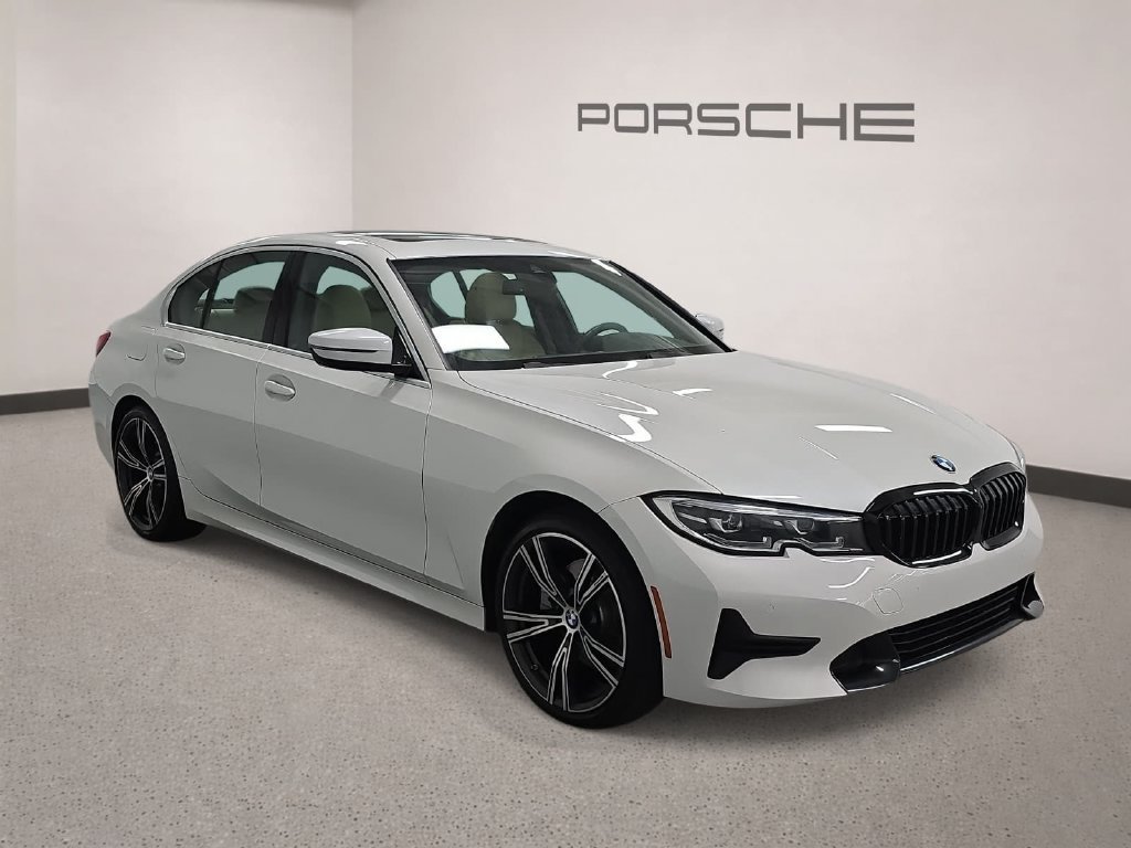 Used 2020 BMW 330i Sedan w/ Convenience Package RWD image 8