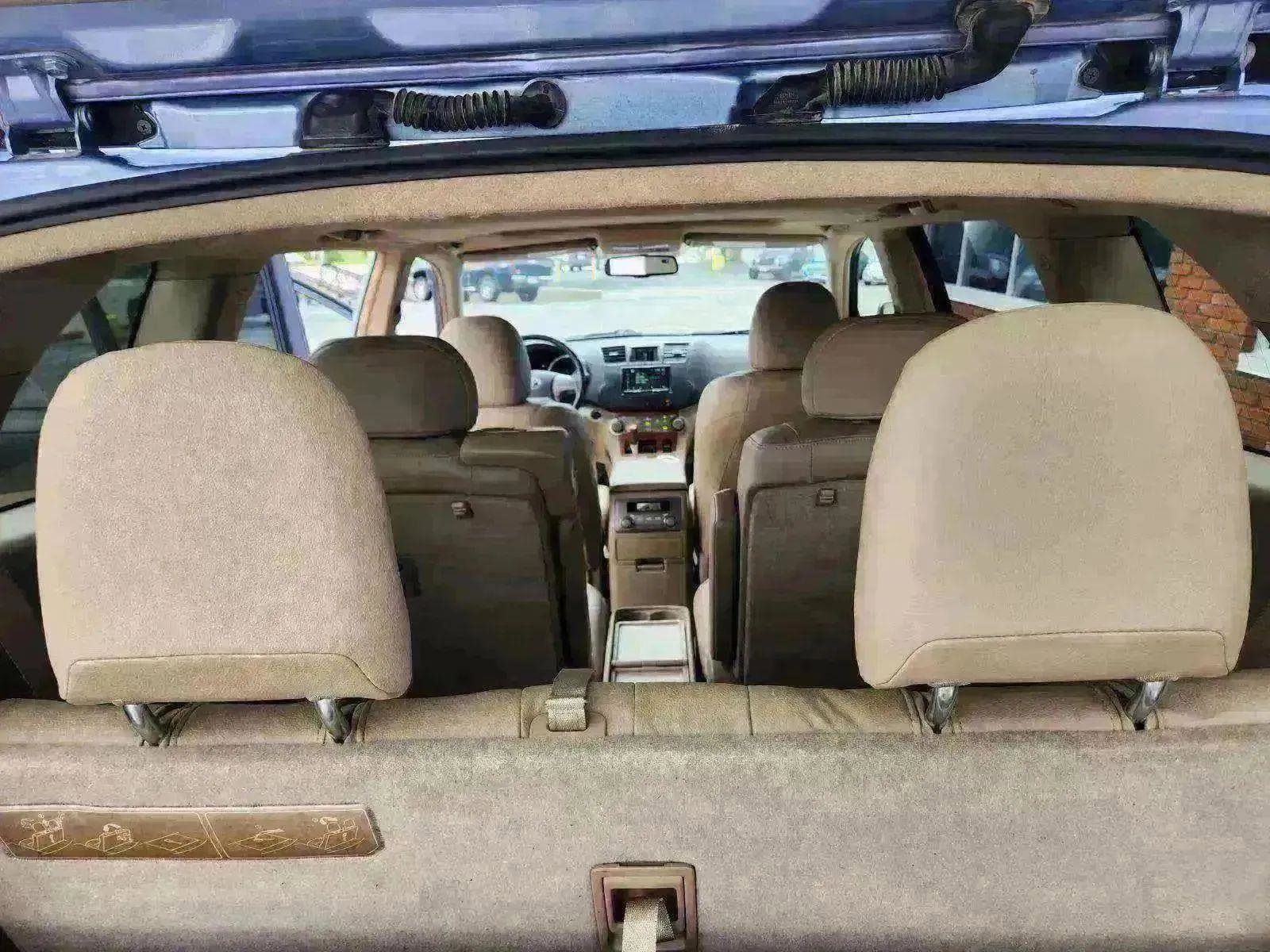 Used 2010 Toyota Highlander Limited image 5