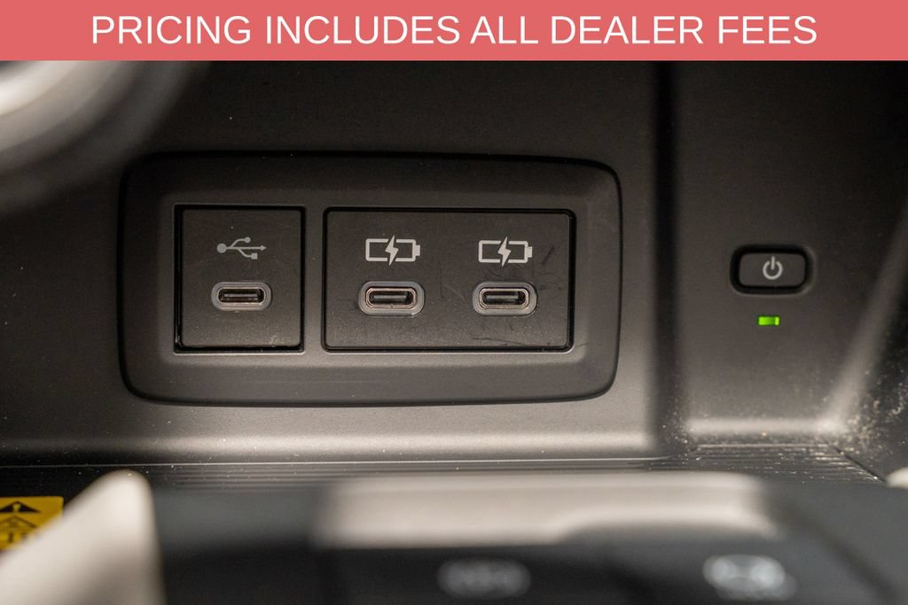 Certified 2024 Toyota Venza LE AWD/4WD image 15