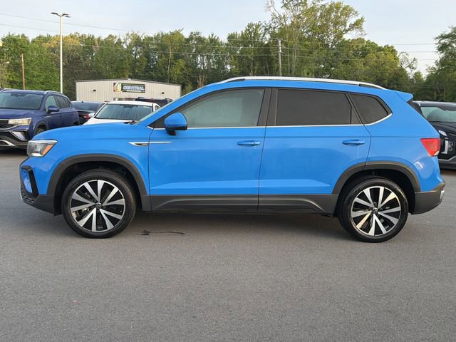 Used 2023 Volkswagen Taos SE image 6