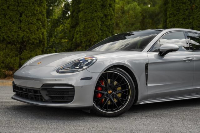 Used 2021 Porsche Panamera 4S w/ Premium Package AWD/4WD image 3