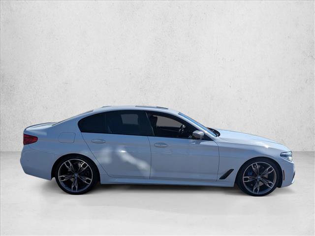 Used 2018 BMW M550i xDrive image 4