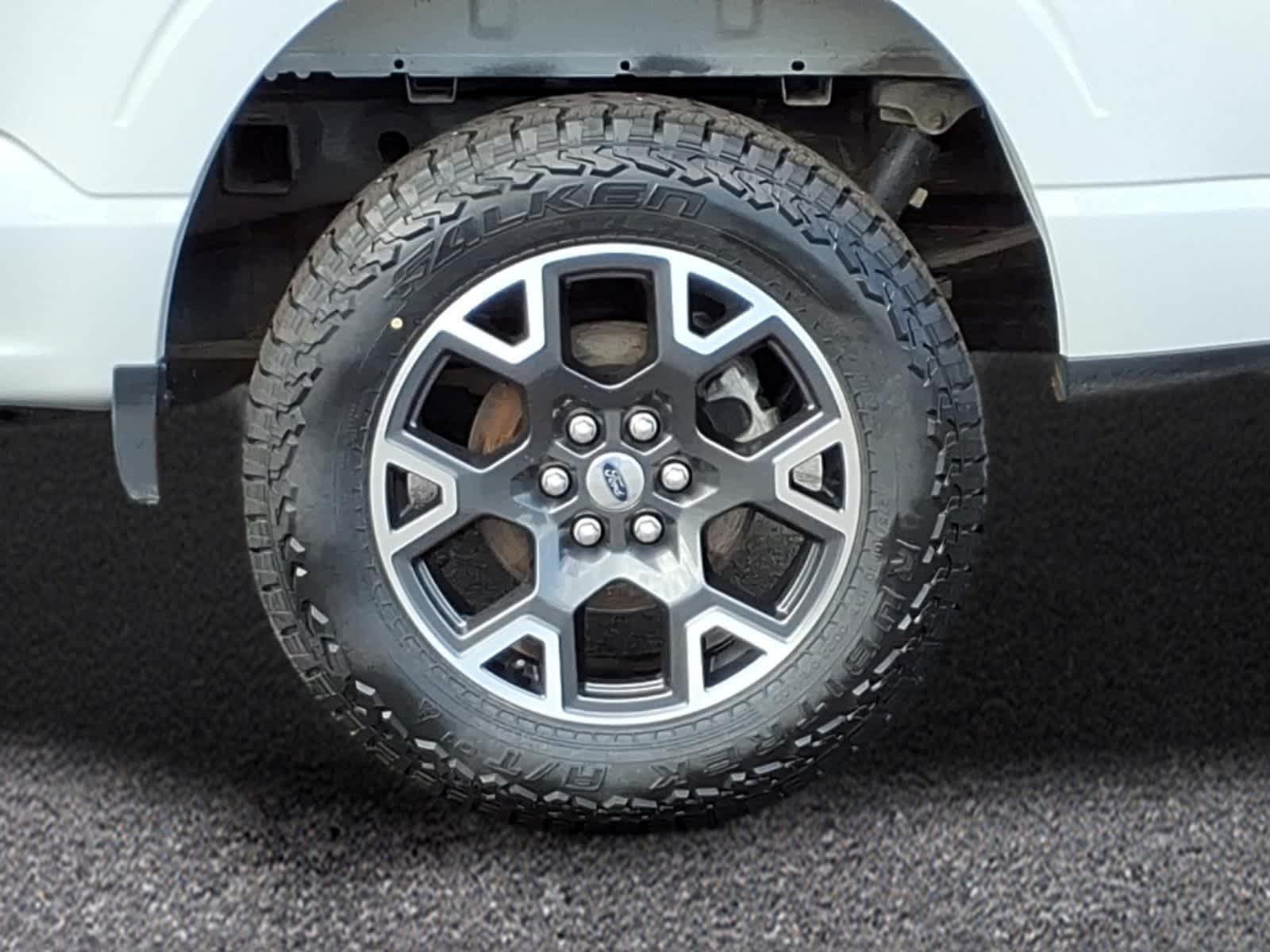 Used 2024 Ford F150 STX AWD/4WD image 3