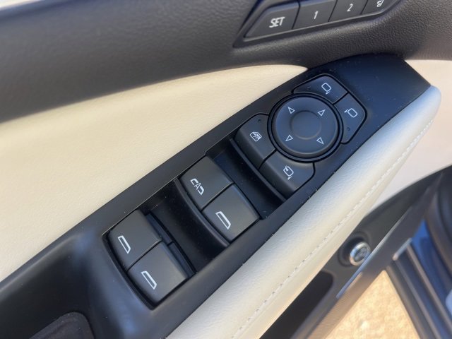 Used 2024 Buick Enclave Avenir w/ Trailering Package, 5000 lbs. image 12