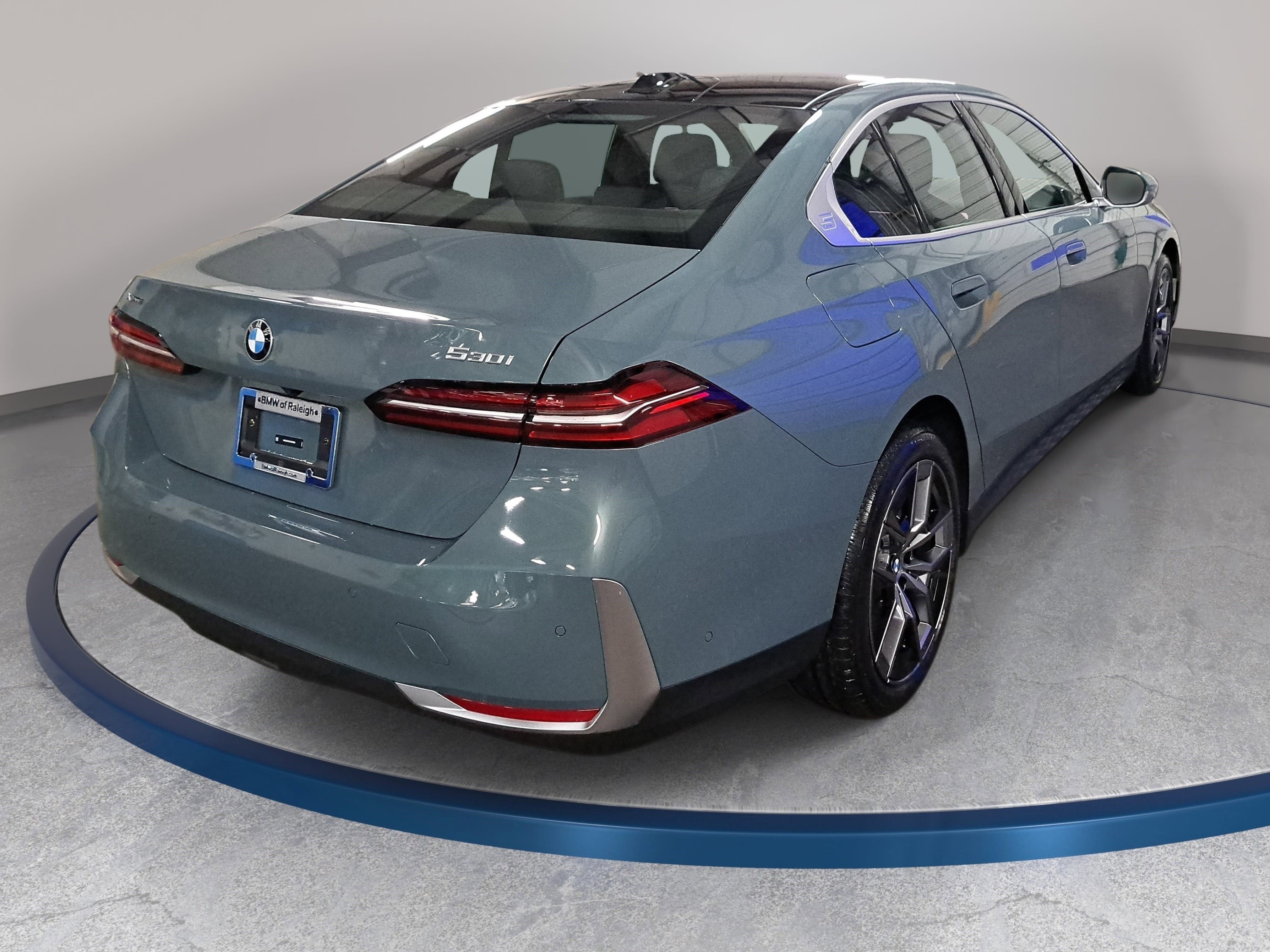 New 2027 BMW 530i xDrive AWD/4WD image 5