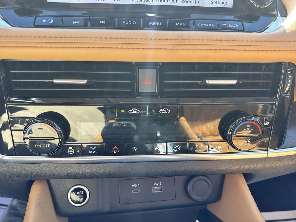 Used 2023 Nissan Rogue Platinum w/ Platinum Premium Package image 19