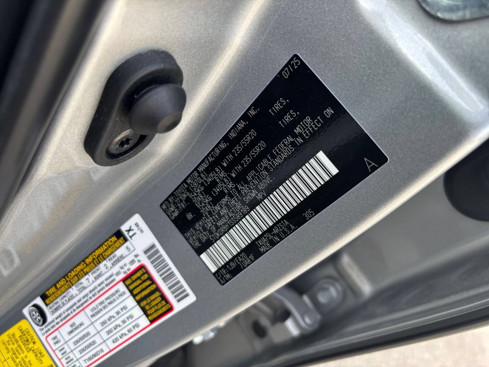 Used 2025 Toyota Highlander XSE AWD/4WD image 25
