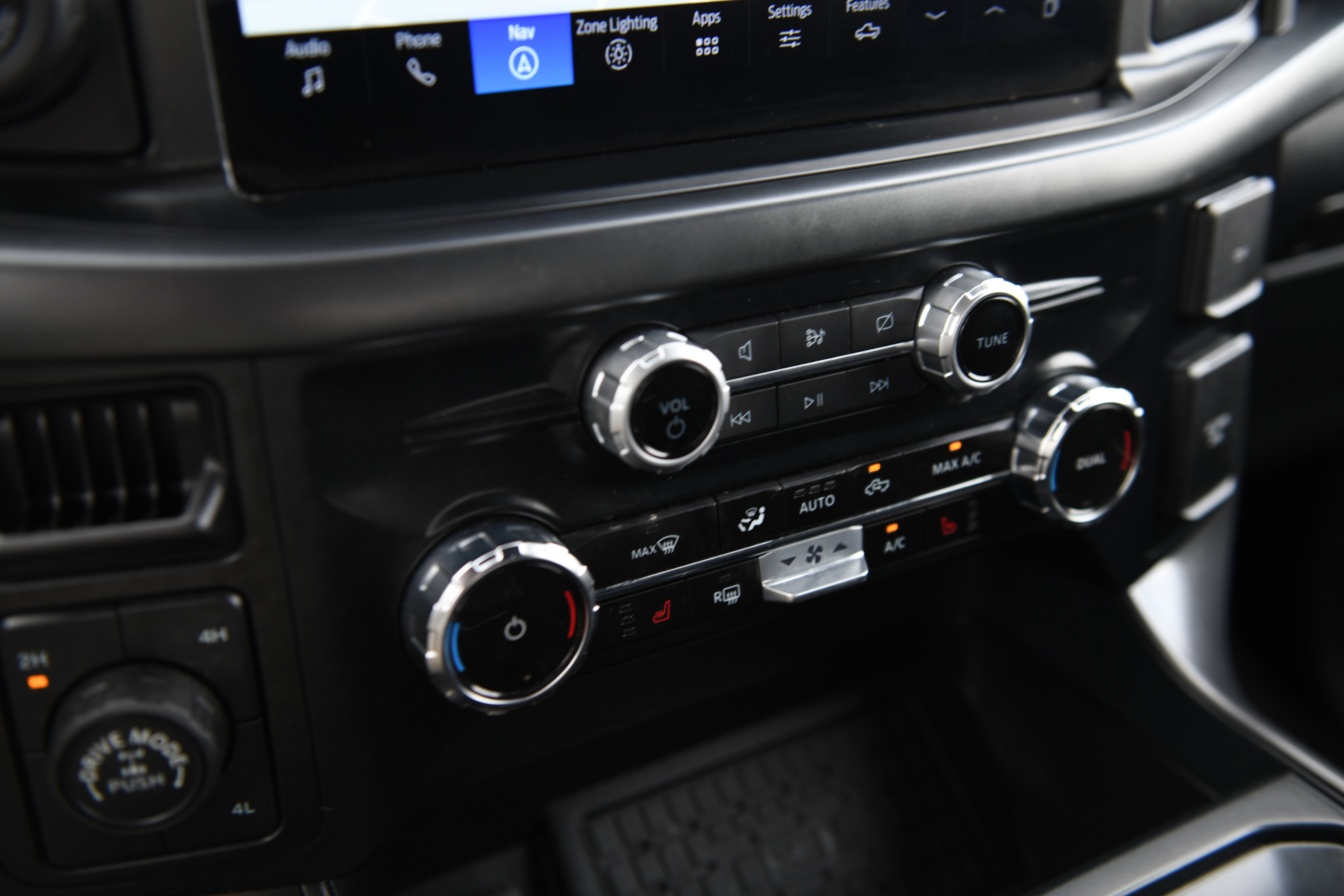 Used 2024 Ford F150 XLT w/ Equipment Group 302A MID image 19