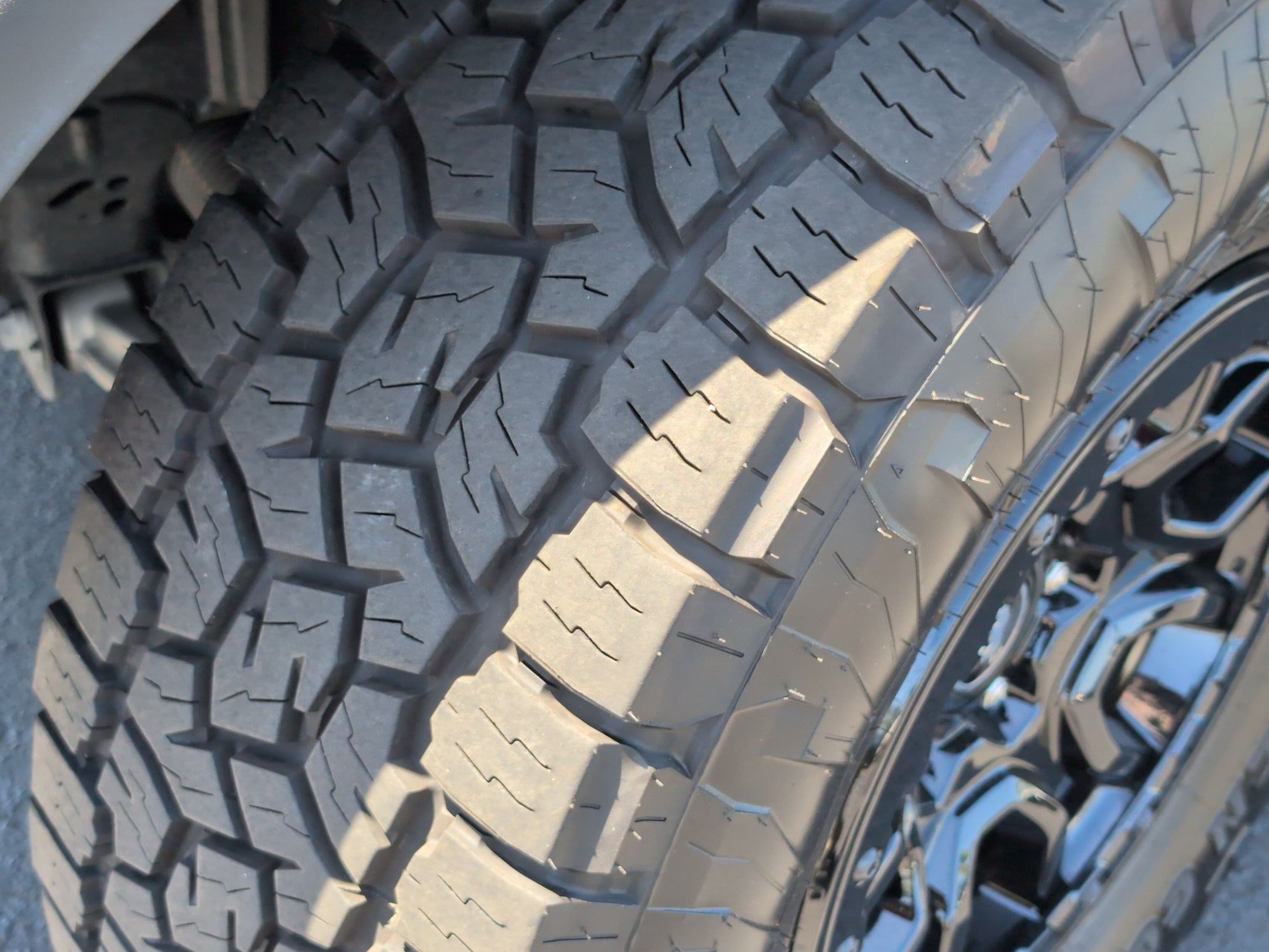 Used 2023 Ford Bronco Outer Banks w/ Sasquatch Package AWD/4WD image 12