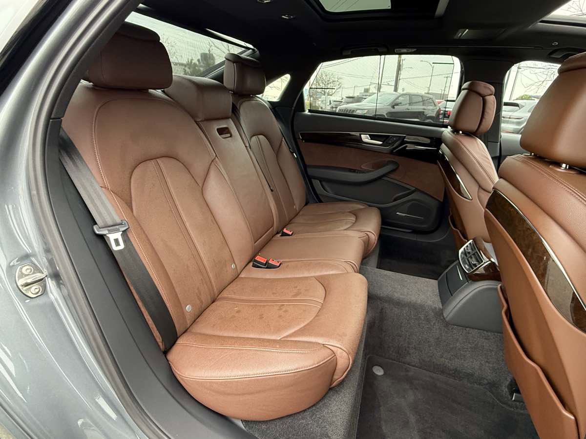 Used 2014 Audi A8 L 4.0T w/ Premium Package image 13