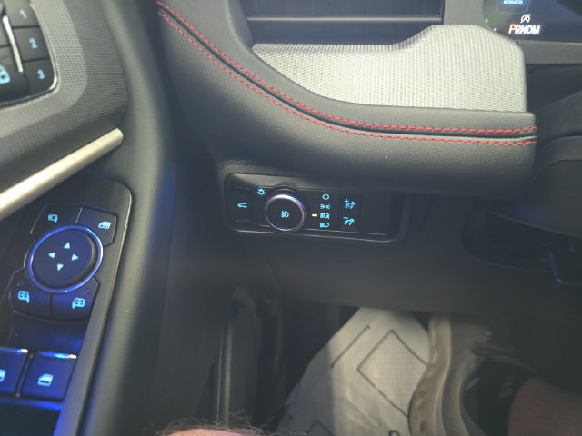 Used 2025 Ford Explorer ST AWD/4WD image 20