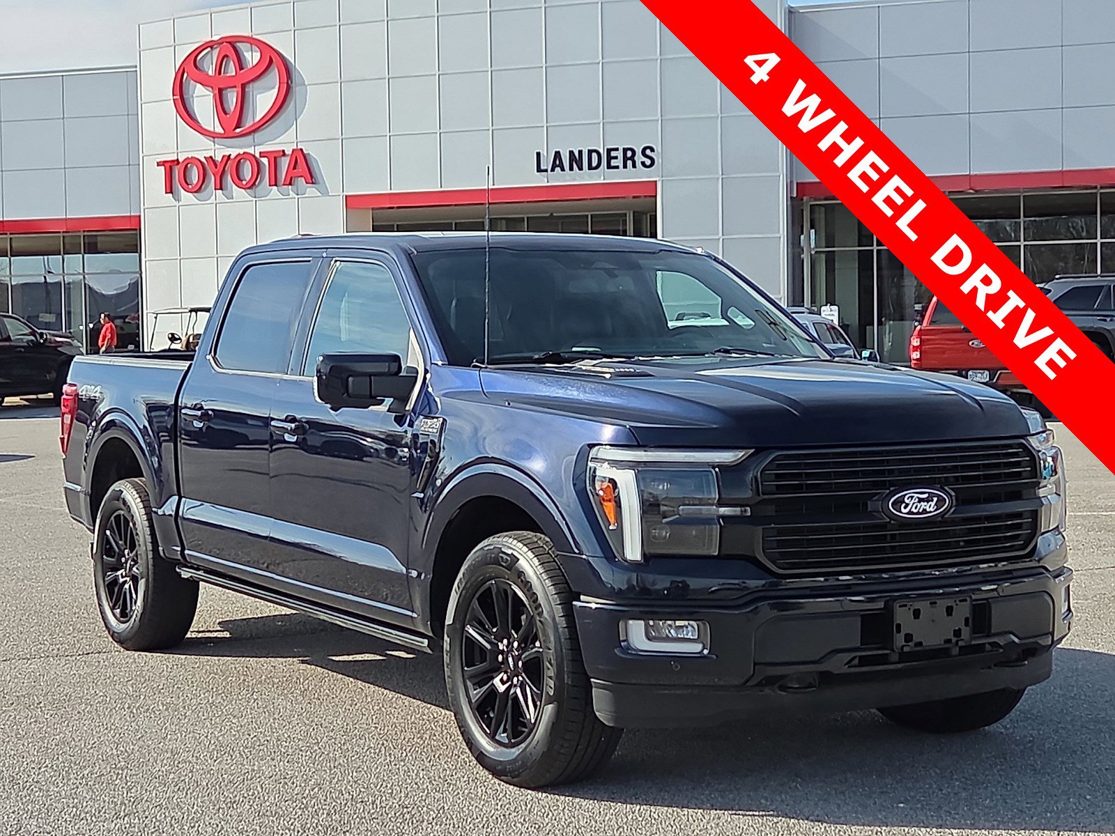 Used 2024 Ford F150 Platinum w/ Equipment Group 702A High image 1