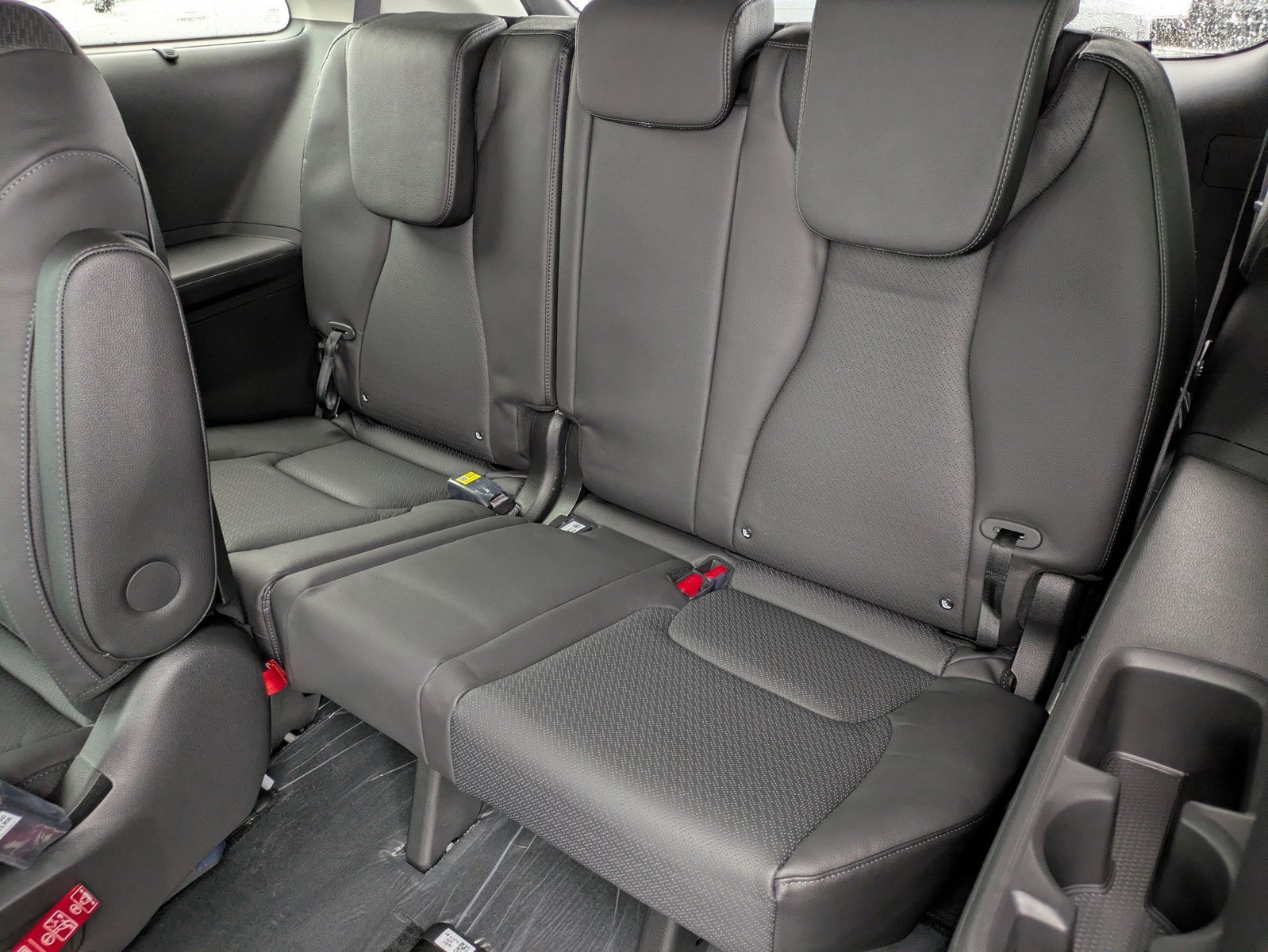 New 2025 Kia Carnival SX Prestige FWD image 26