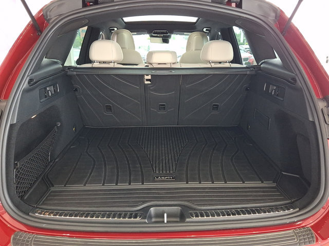 Used 2026 Mercedes-Benz GLC 300 4MATIC image 30