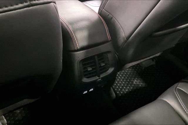 Used 2021 Jeep Cherokee Trailhawk w/ Sun & Sound Group image 10