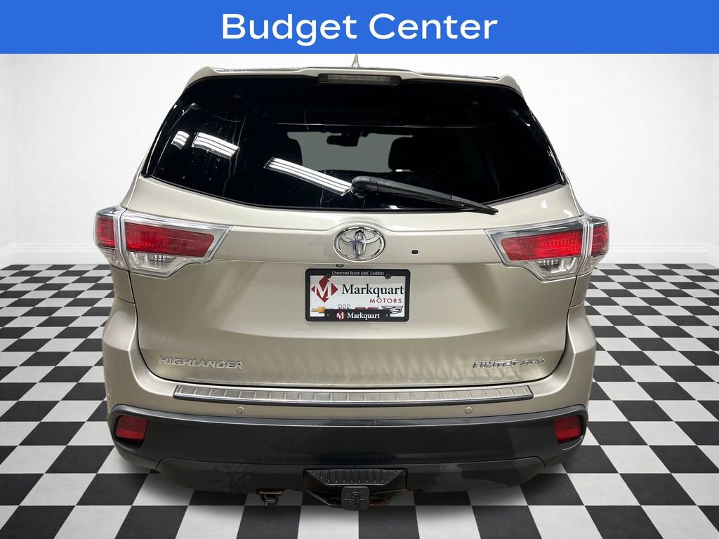 Used 2016 Toyota Highlander Limited Platinum AWD/4WD image 7