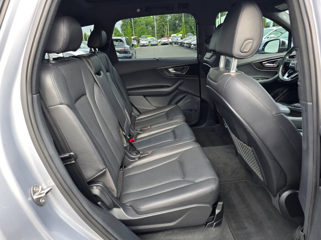 Used 2019 Audi Q7 3.0T Premium Plus w/ Premium Plus Package AWD/4WD image 25