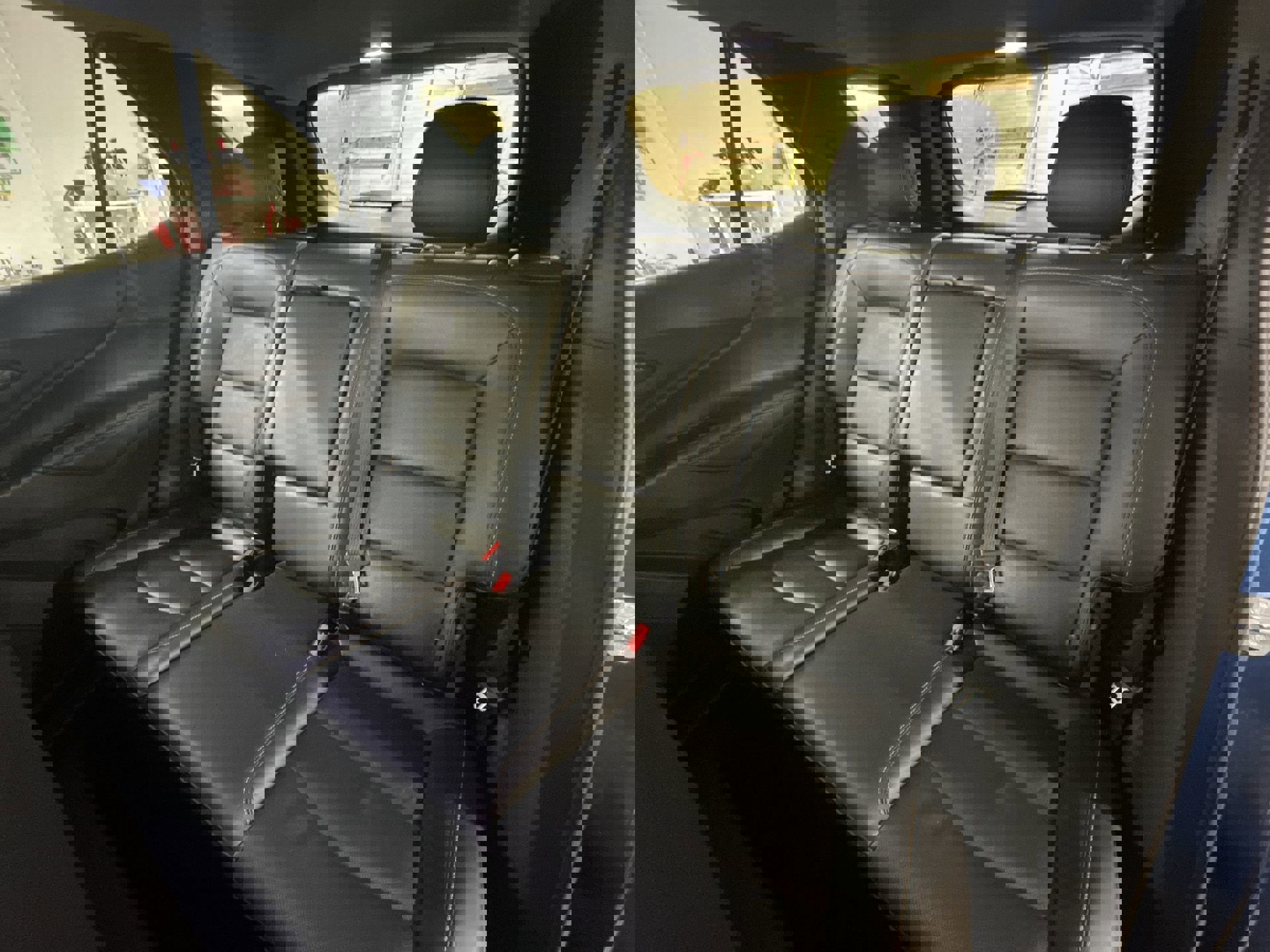 Used 2020 Chevrolet Equinox Premier image 26