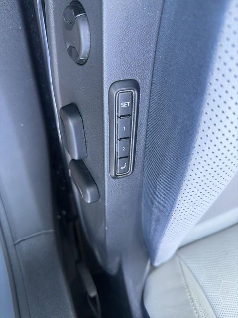 Used 2025 Volkswagen ID.4 Pro S RWD image 20
