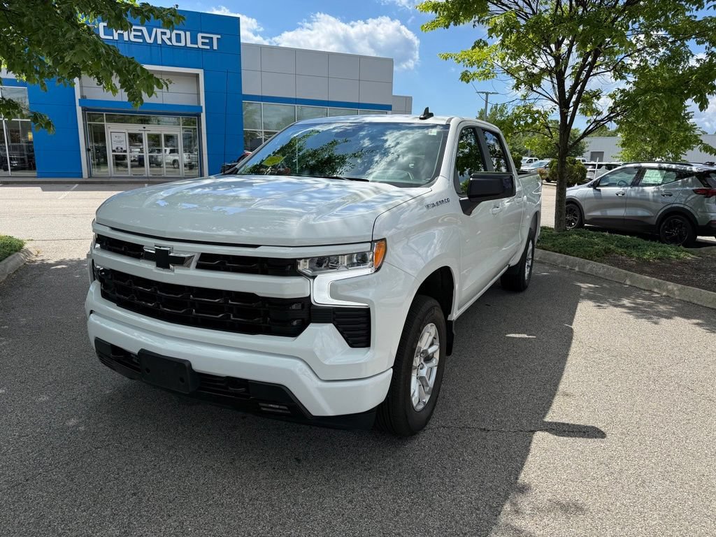 Used 2026 Chevrolet Silverado 1500 RST AWD/4WD image 9