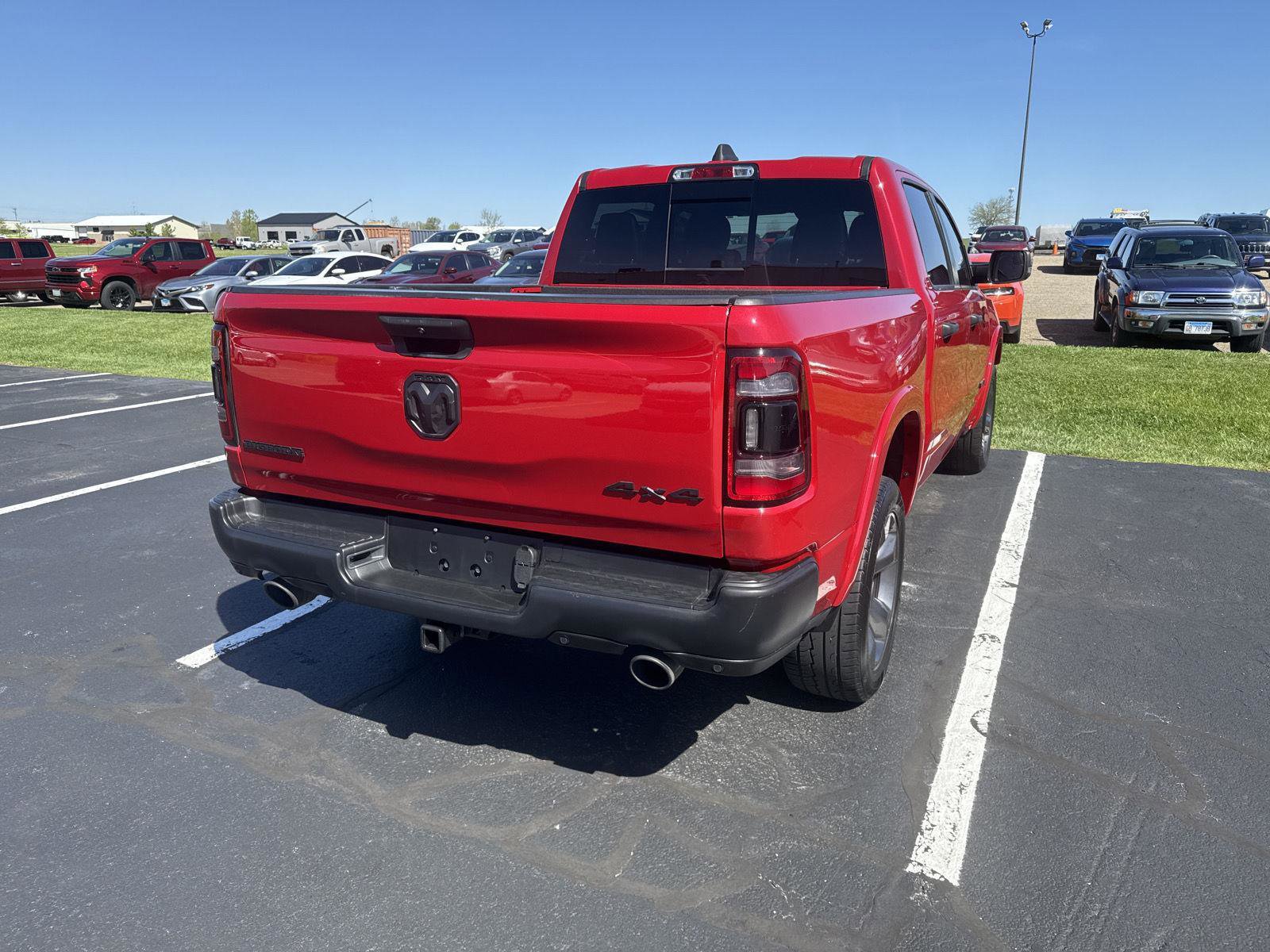 Used 2022 RAM 1500 Big Horn w/ Built-to-serve Edition AWD/4WD image 3