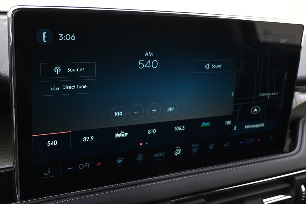 New 2026 Lincoln Corsair Reserve w/ Jet Appearance Package image 27