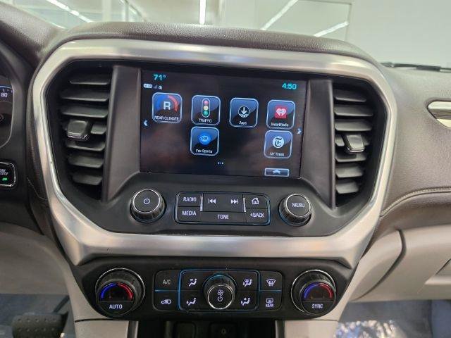 Used 2018 GMC Acadia SLT w/ LPO, Floor Liner Package AWD/4WD image 19