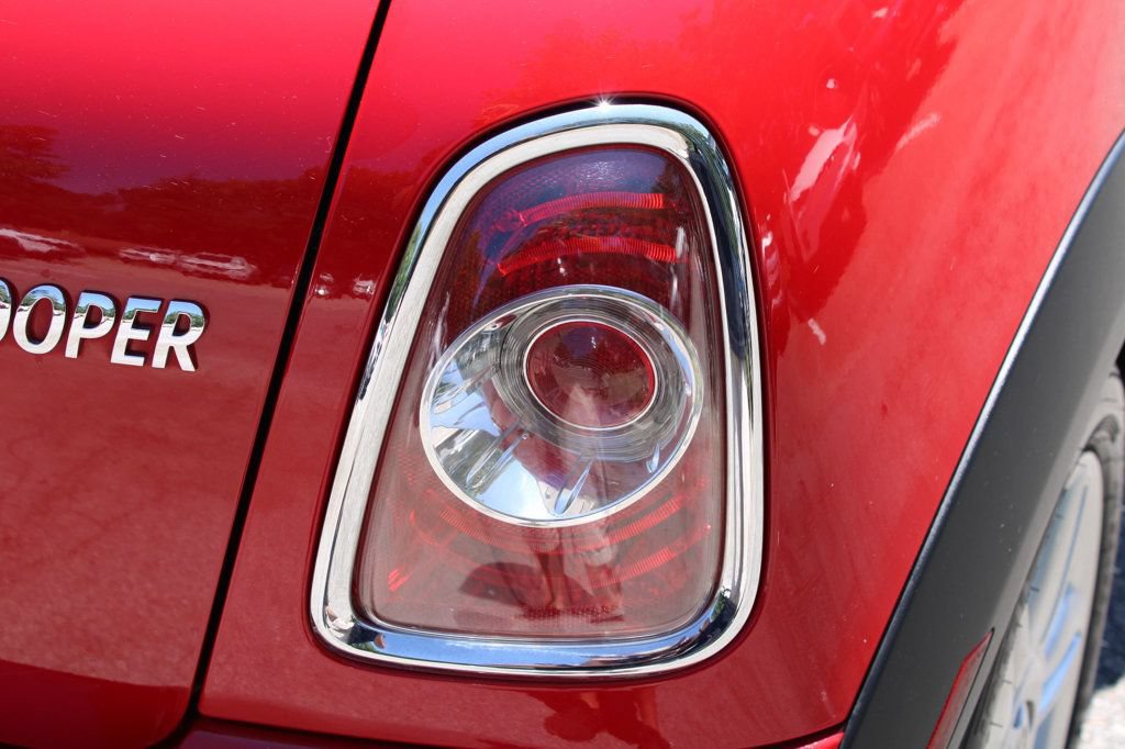 Used 2011 MINI Cooper Convertible FWD image 14