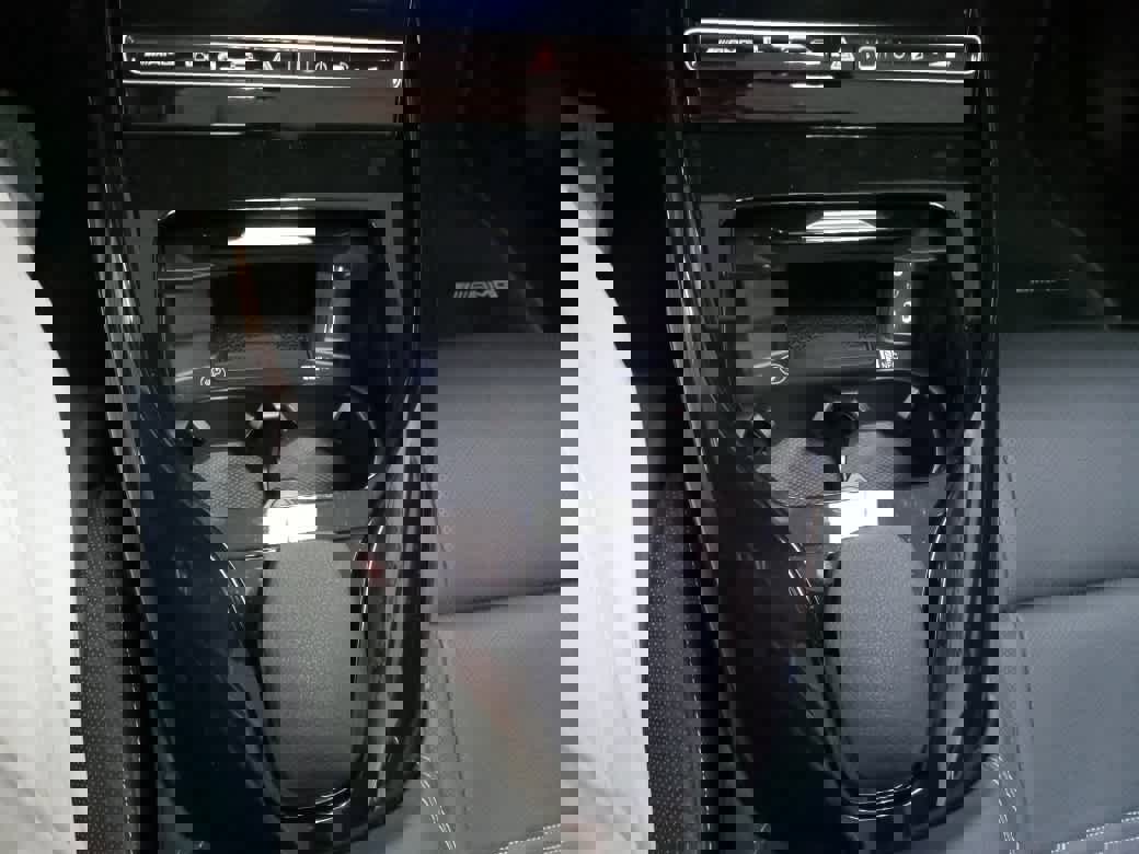 Used 2022 Mercedes-Benz SL 63 AMG 4MATIC image 24