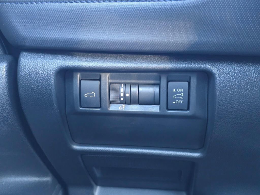 Certified 2025 Subaru Forester Limited w/ Popular Package #1 image 17
