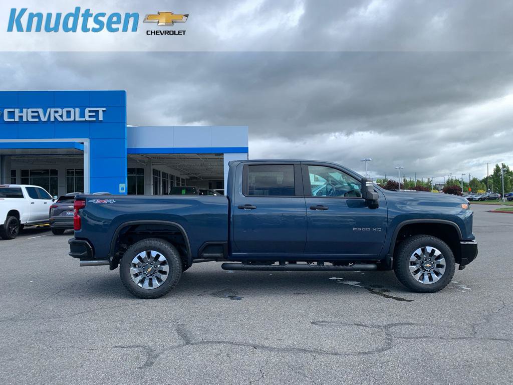 New 2026 Chevrolet Silverado 2500 Custom w/ Custom Value Package AWD/4WD image 8
