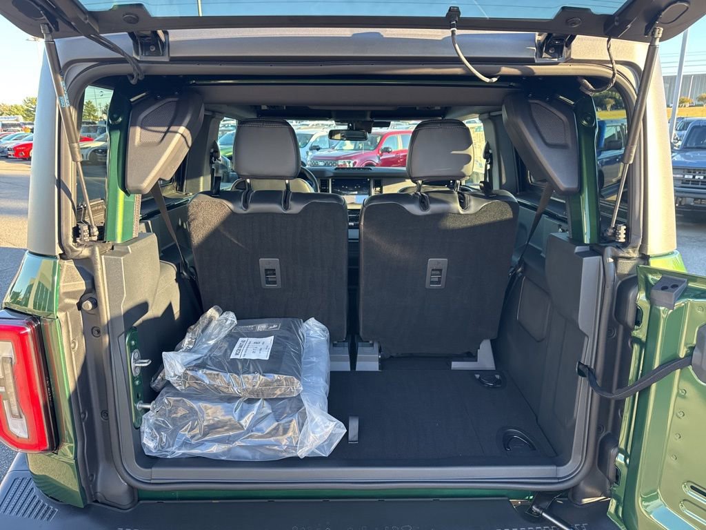 New 2025 Ford Bronco Badlands image 14