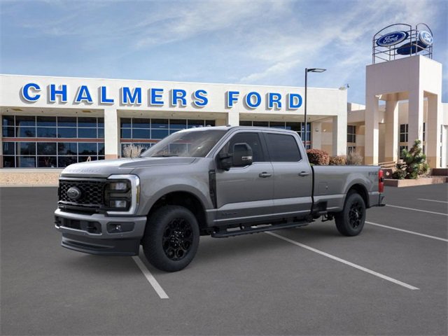 New 2026 Ford F350 Lariat w/ Black Appearance Package