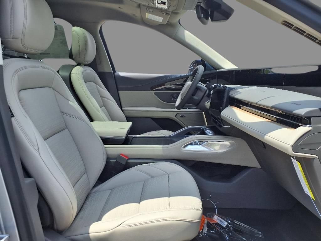 New 2025 Lincoln Nautilus Reserve w/ Jet Appearance Package AWD/4WD image 14