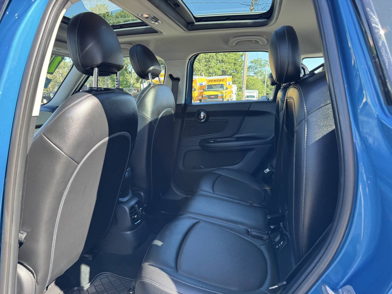 Used 2017 MINI Cooper Countryman ALL4 AWD/4WD image 27