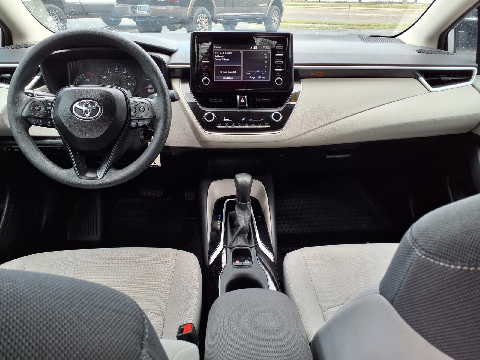 Used 2020 Toyota Corolla L image 7