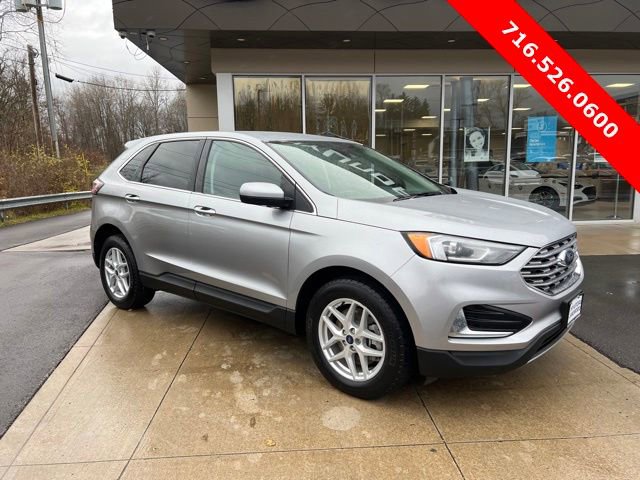 Used 2022 Ford Edge SEL image 4