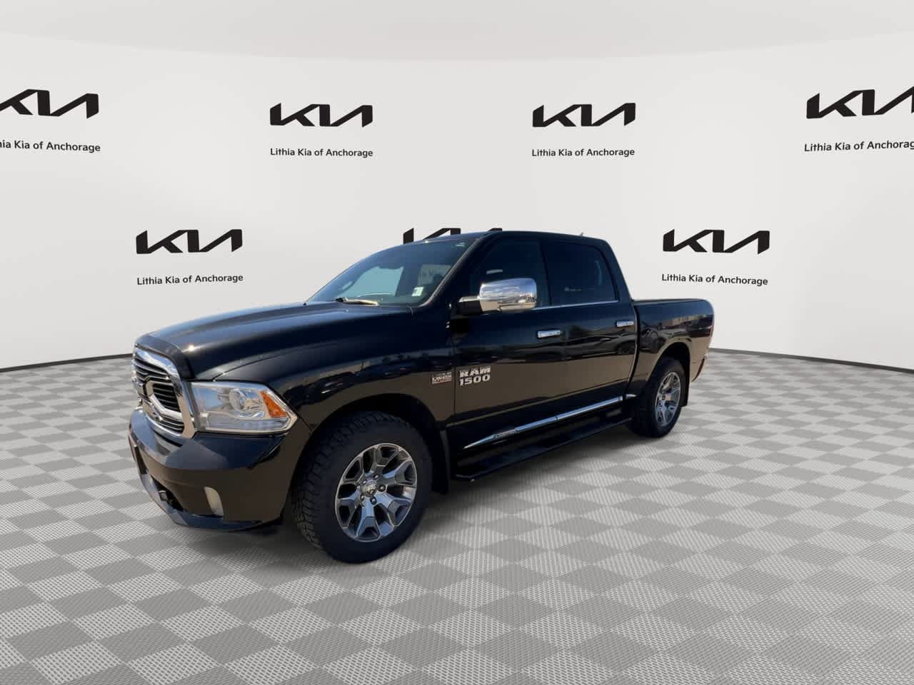 Used 2017 RAM 1500 Limited AWD/4WD image 4