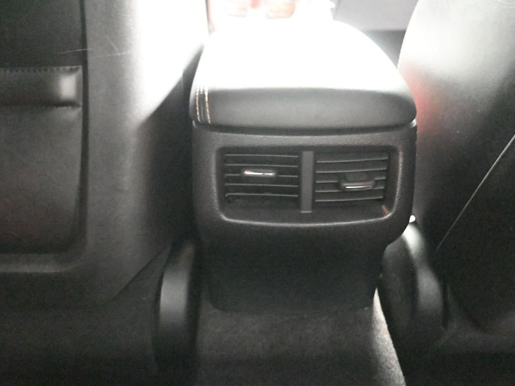 Used 2016 Dodge Challenger SRT Hellcat image 48