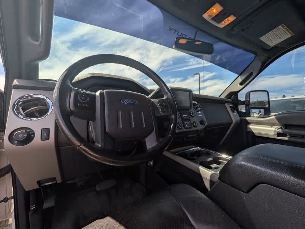 Used 2015 Ford F250 Lariat w/ Lariat Interior Package AWD/4WD image 24