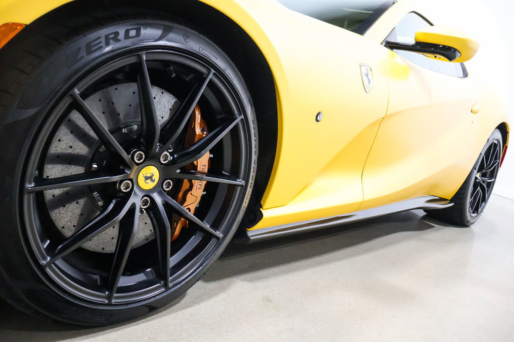 Used 2022 Ferrari 812 GTS image 34