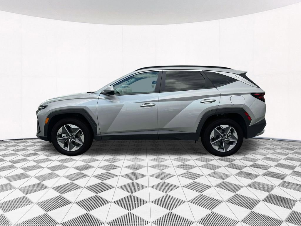 New 2026 Hyundai Tucson SEL image 3