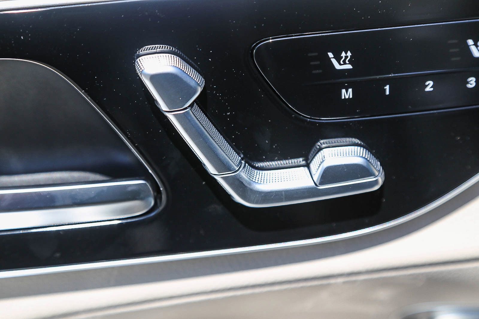 New 2026 Mercedes-Benz GLC 350e 4MATIC image 20