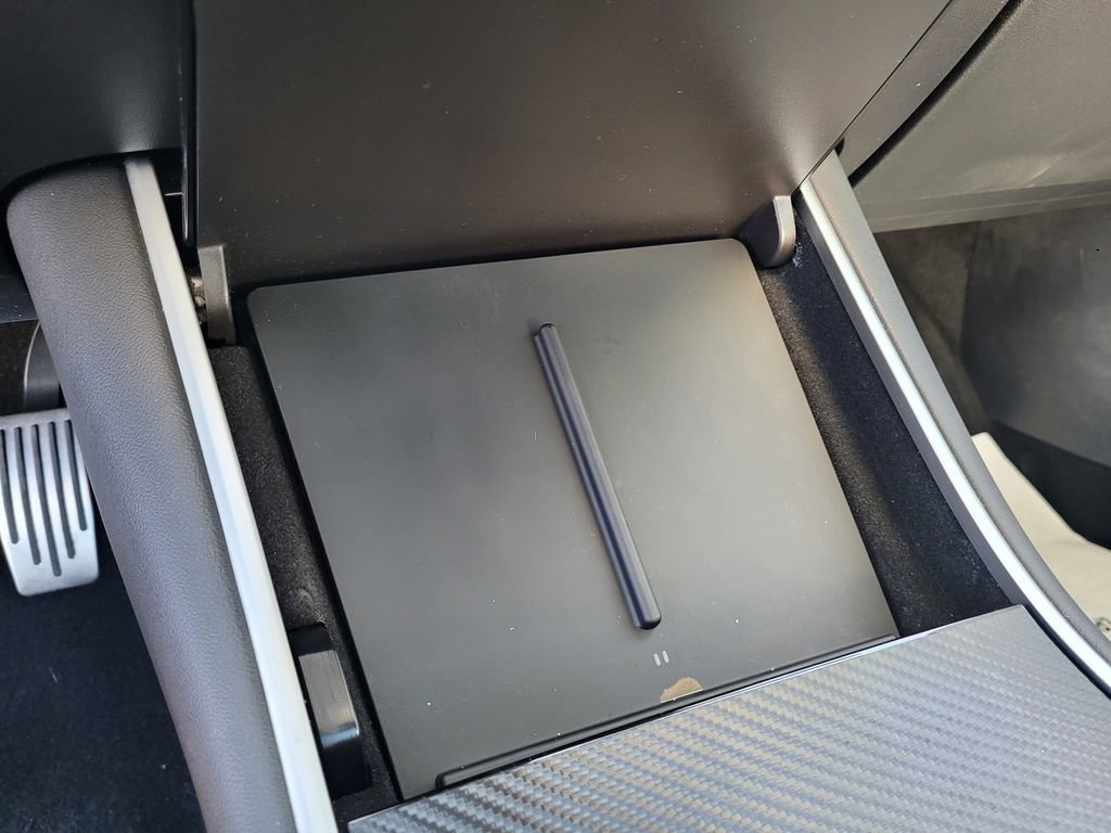 Used 2018 Tesla Model 3 Mid Range RWD image 14