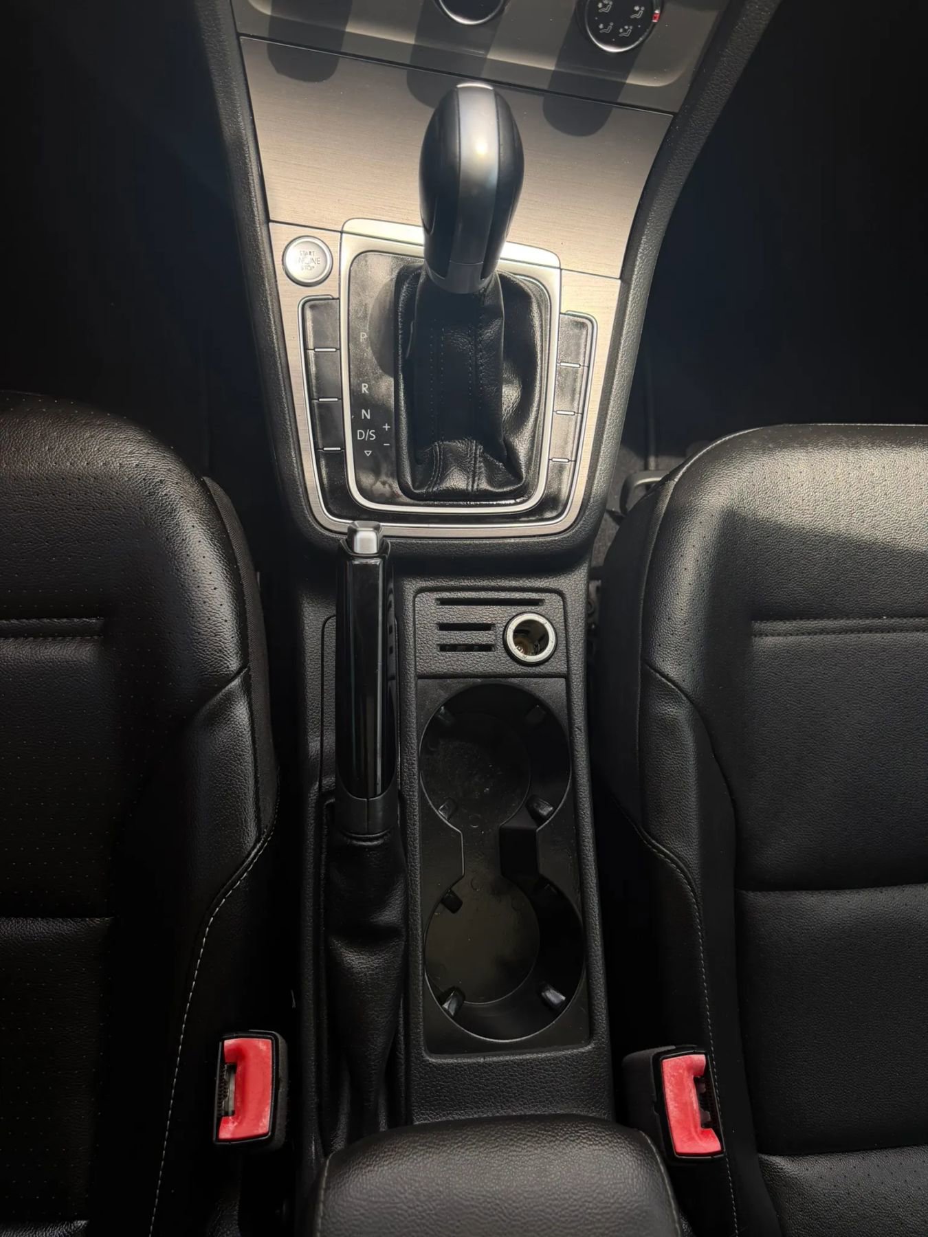 Used 2017 Volkswagen Golf Wolfsburg Edition FWD image 30