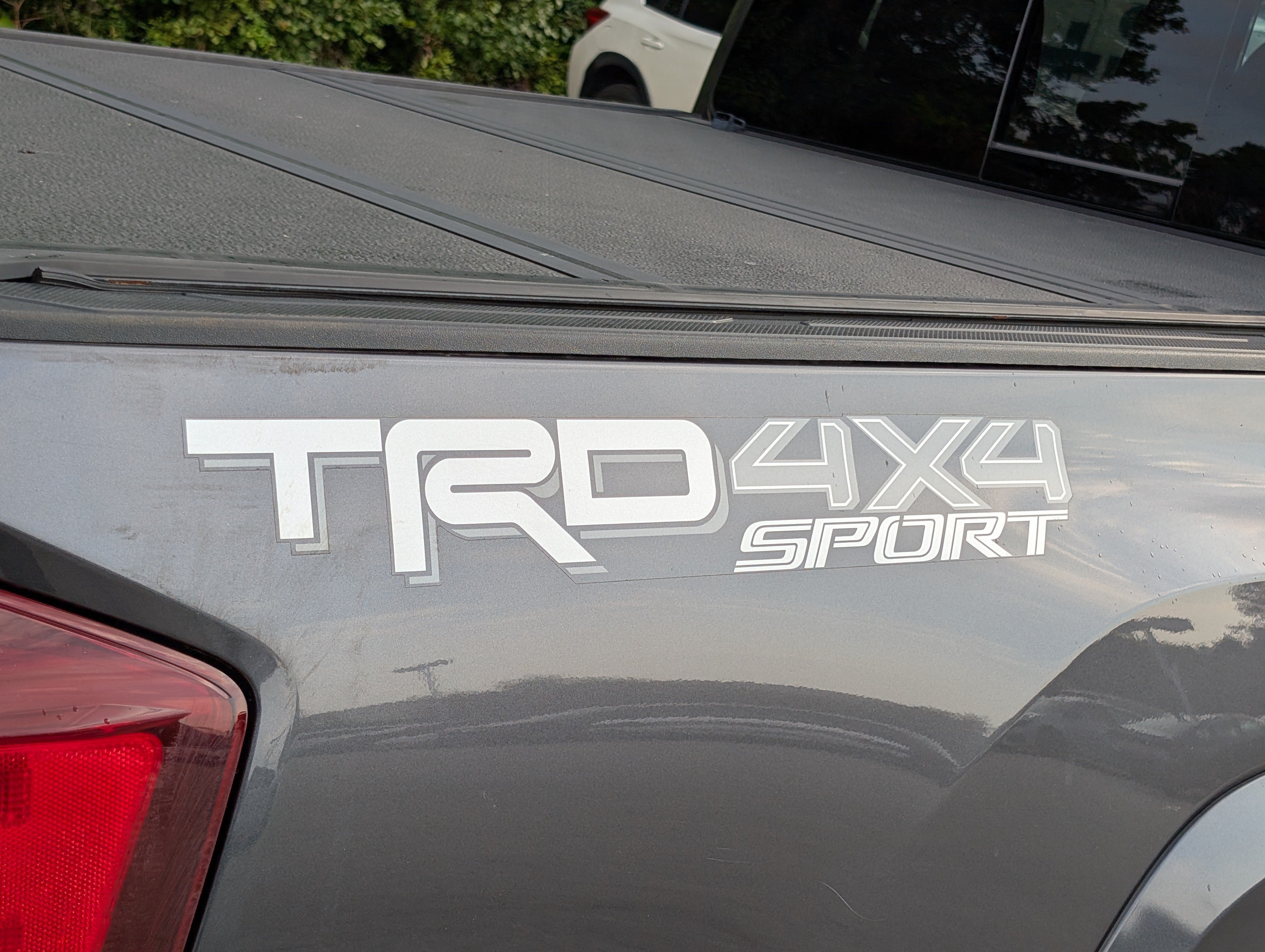 Used 2019 Toyota Tacoma TRD Sport w/ Technology Package AWD/4WD image 10