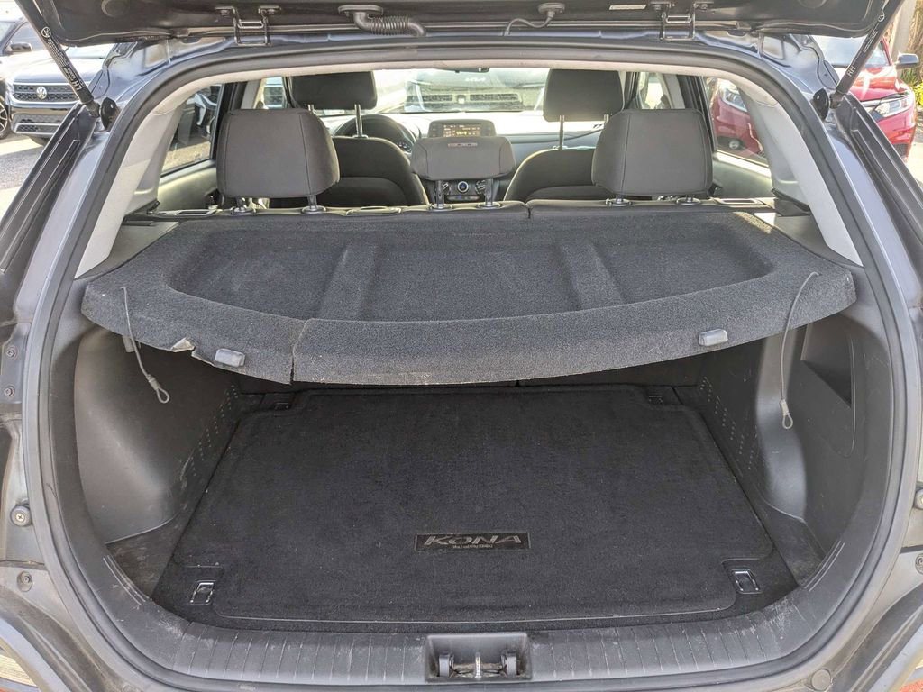 Used 2021 Hyundai Kona SEL w/ Cargo Package FWD image 13