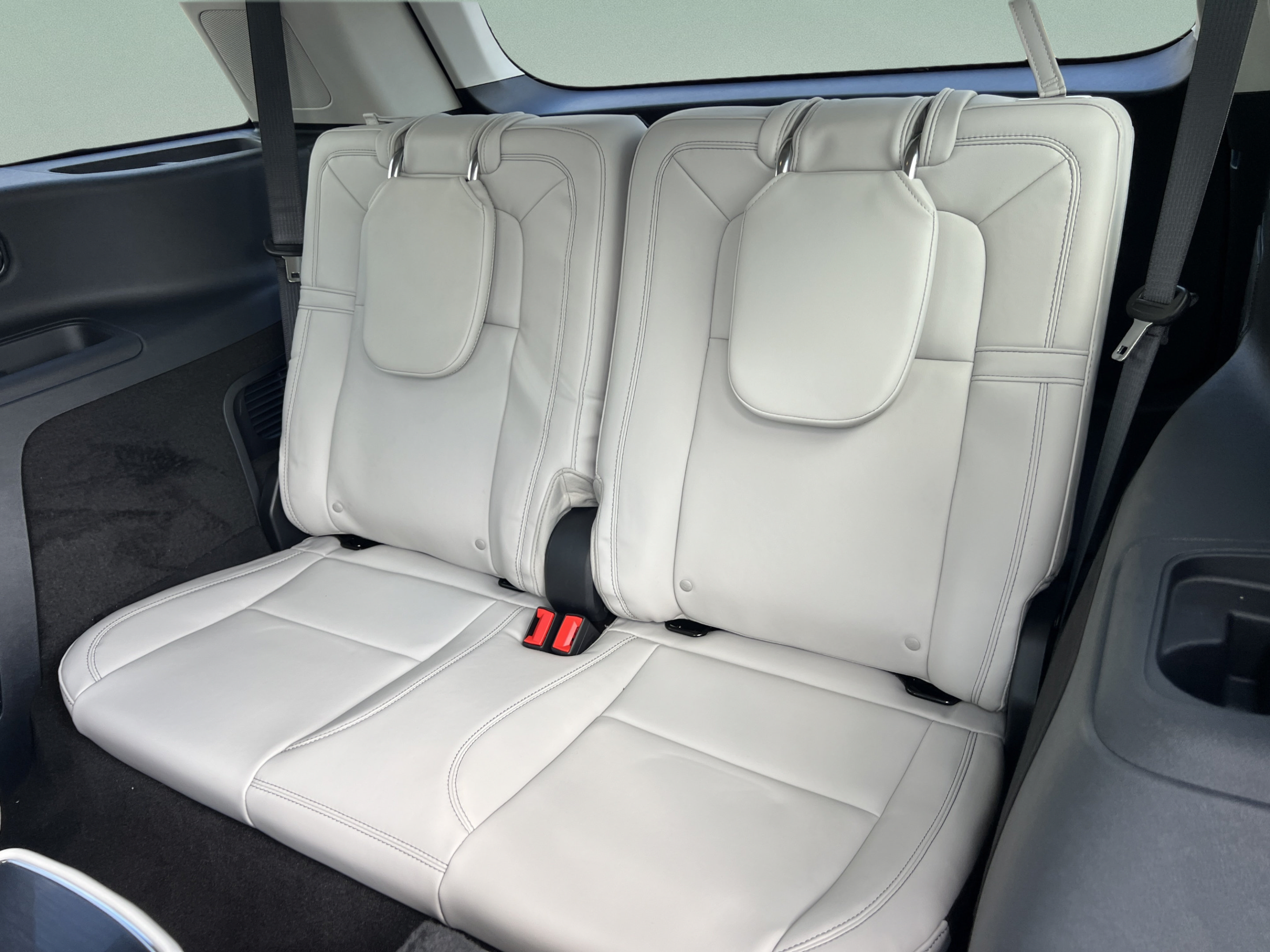 New 2027 Lincoln Aviator Reserve AWD/4WD image 21