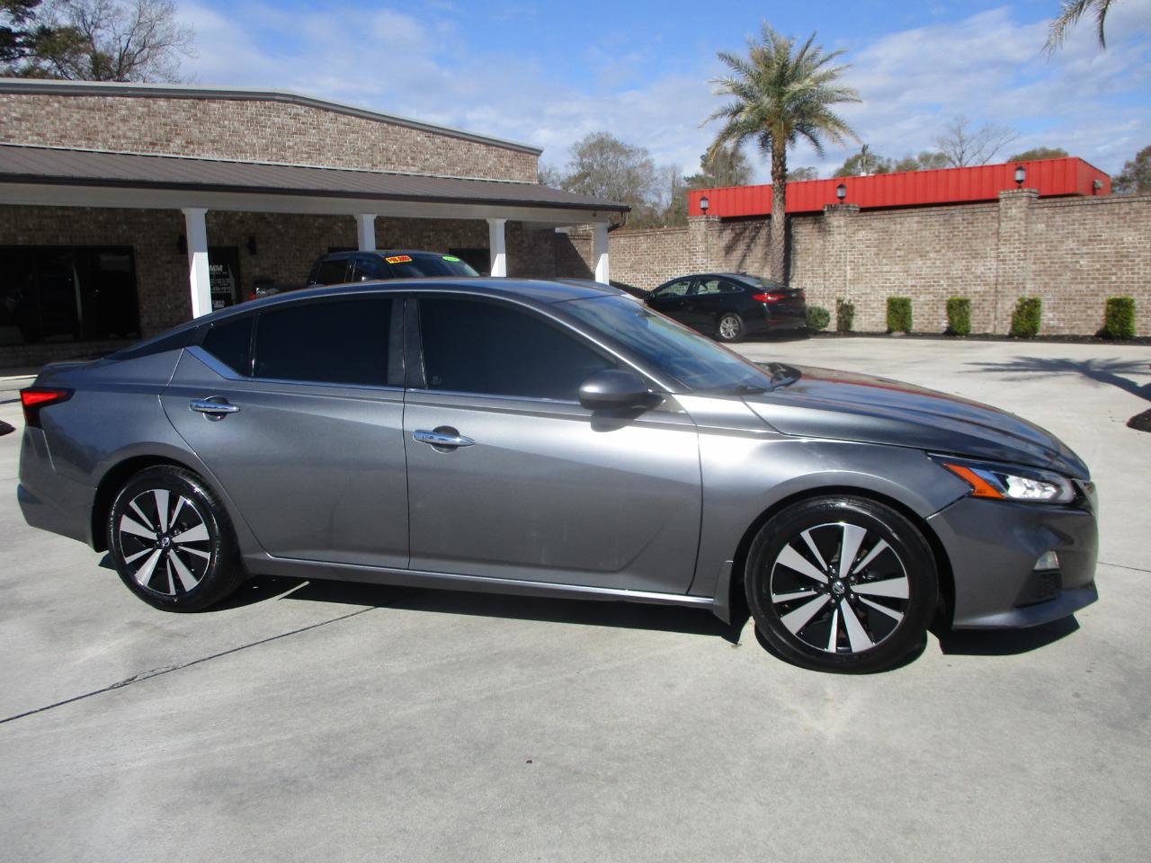Used 2021 Nissan Altima 2.5 SV image 15