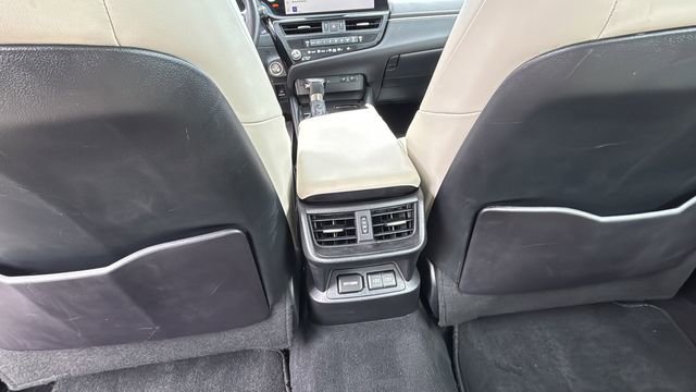 Used 2023 Lexus ES 350 w/ Premium Package image 21